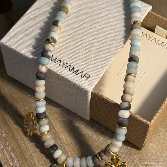 New in box MAYAMAR 24kt Gold and   stone Necklace with 24kt gold charms - Picture 6 of 6